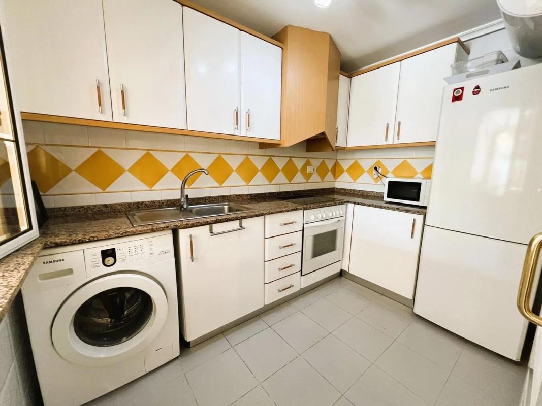 Venta de piso en Barrio Campoamor, Orihuela
 photo 3