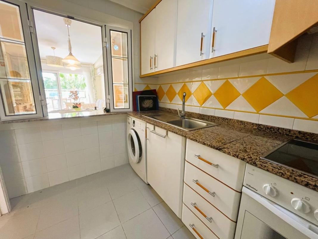 Venta de piso en Barrio Campoamor, Orihuela
 photo 4