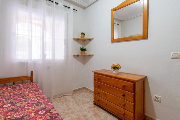 Piso en venta en Barrio La Regia, Orihuela
thumbnail 2