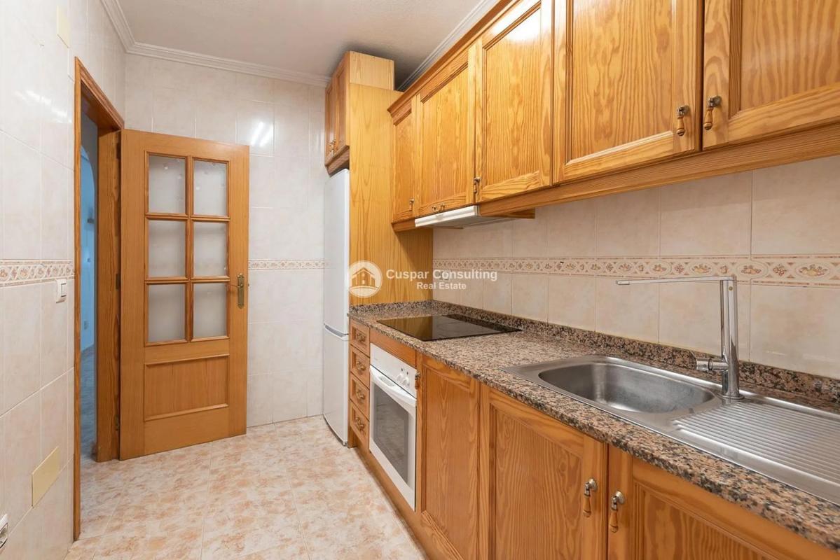 Venta de piso en Barrio La Regia, Orihuela
photo 4