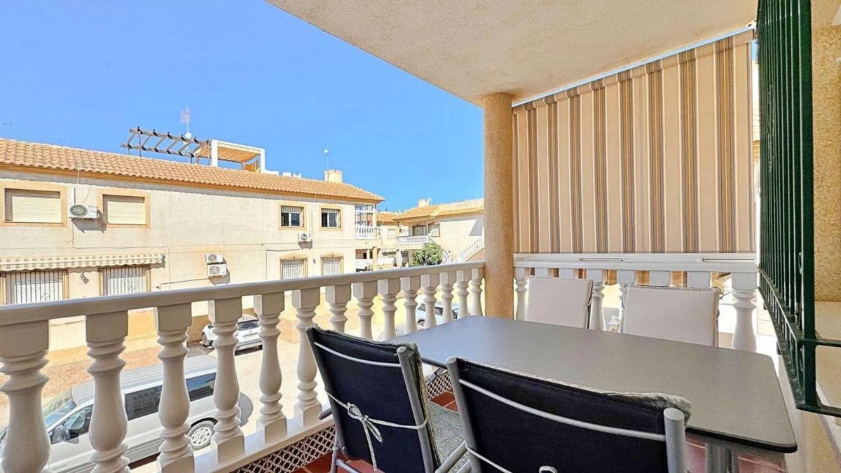 Sale of apartment in Barrio La Zenia, Orihuela
photo 2