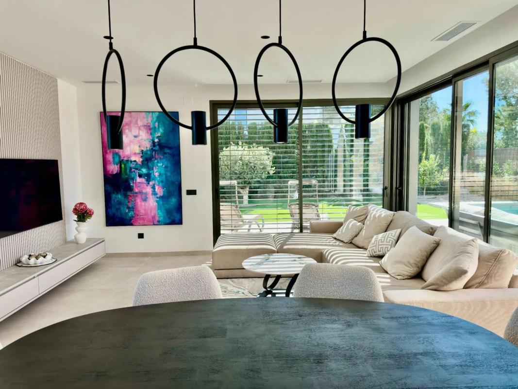 Продажа отдельного шале в  Barrio Las Colinas Golf, Ориуэла photo 5
