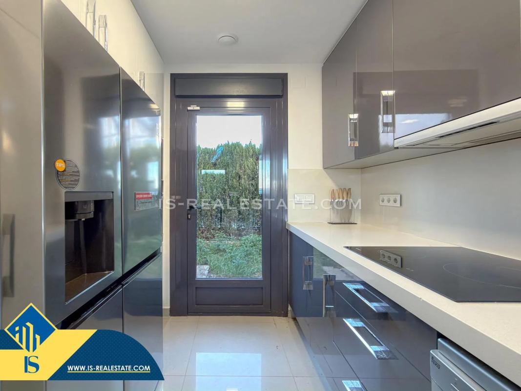 Продажа отдельного шале в  Barrio Lomas de Cabo Roig-Los Dolses, Ориуэла photo 4