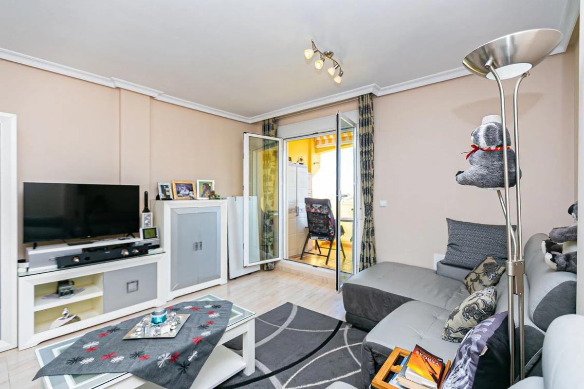Venta de piso en Calle c turiñan, 25, Orihuela
photo 2