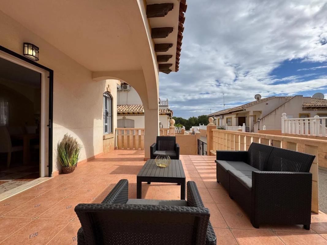 Venta de chalet adosado en Barrio Lomas de Cabo Roig-Los Dolses , Orihuela photo 2