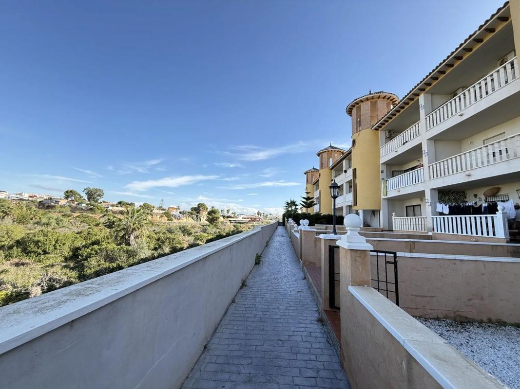 Venta de piso en Barrio Lomas de Cabo Roig-Los Dolses, Orihuela
 photo 2
