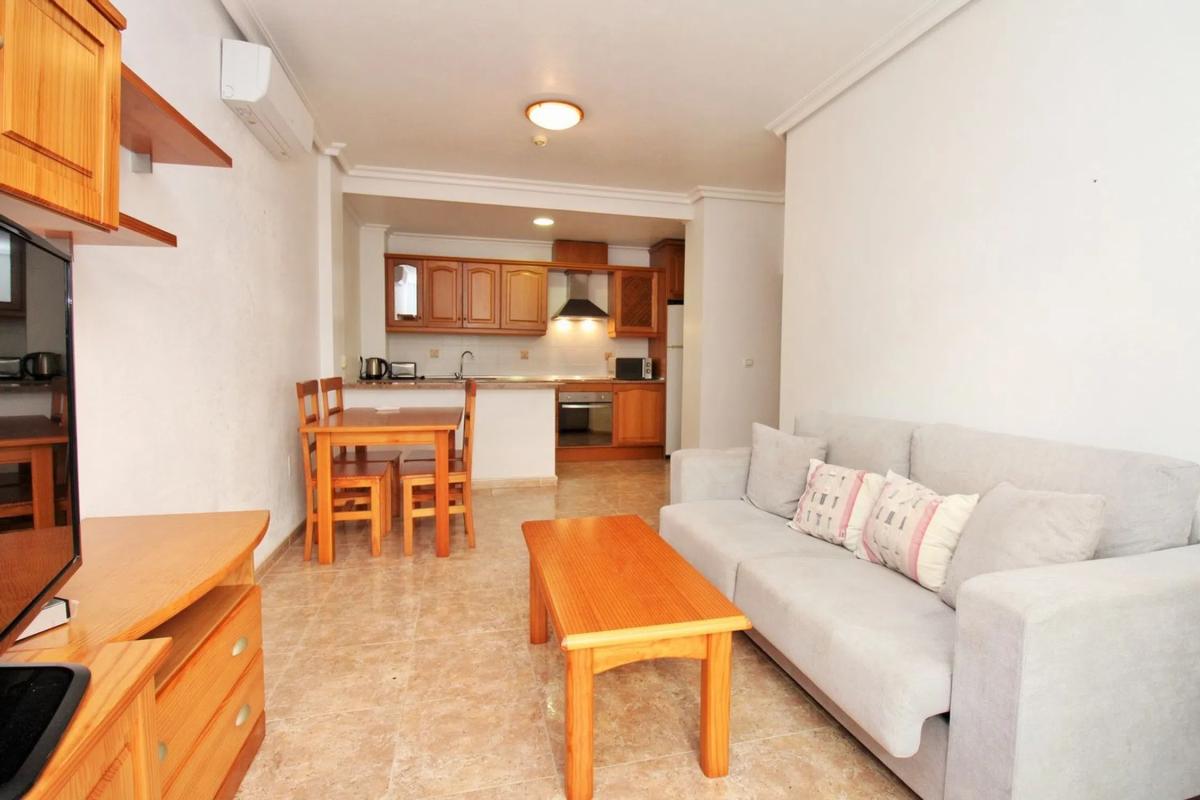 Venta de piso en Cielo, 8 A, Orihuela
 photo 4