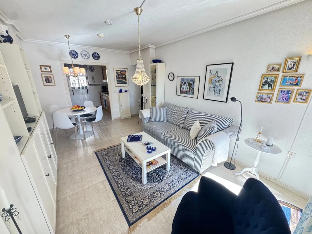 Venta de piso en Barrio Los Almendros-La Florida, Orihuela
photo 2