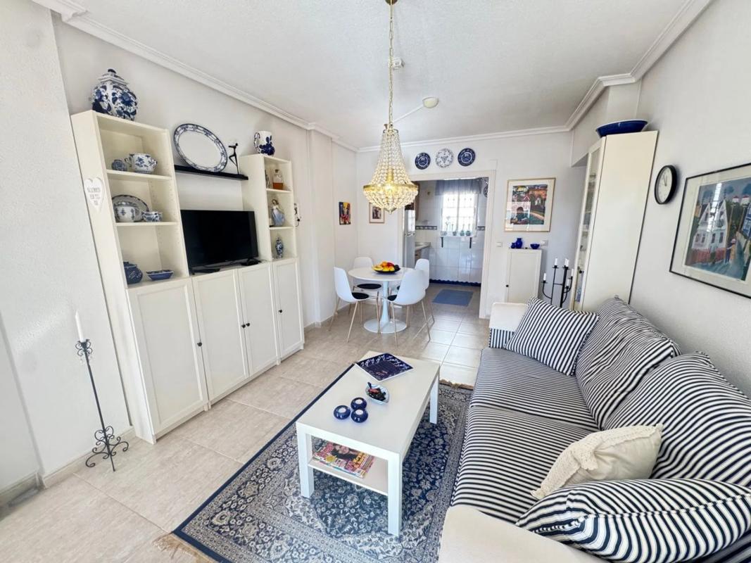 Venta de piso en Barrio Los Almendros-La Florida, Orihuela
photo 3