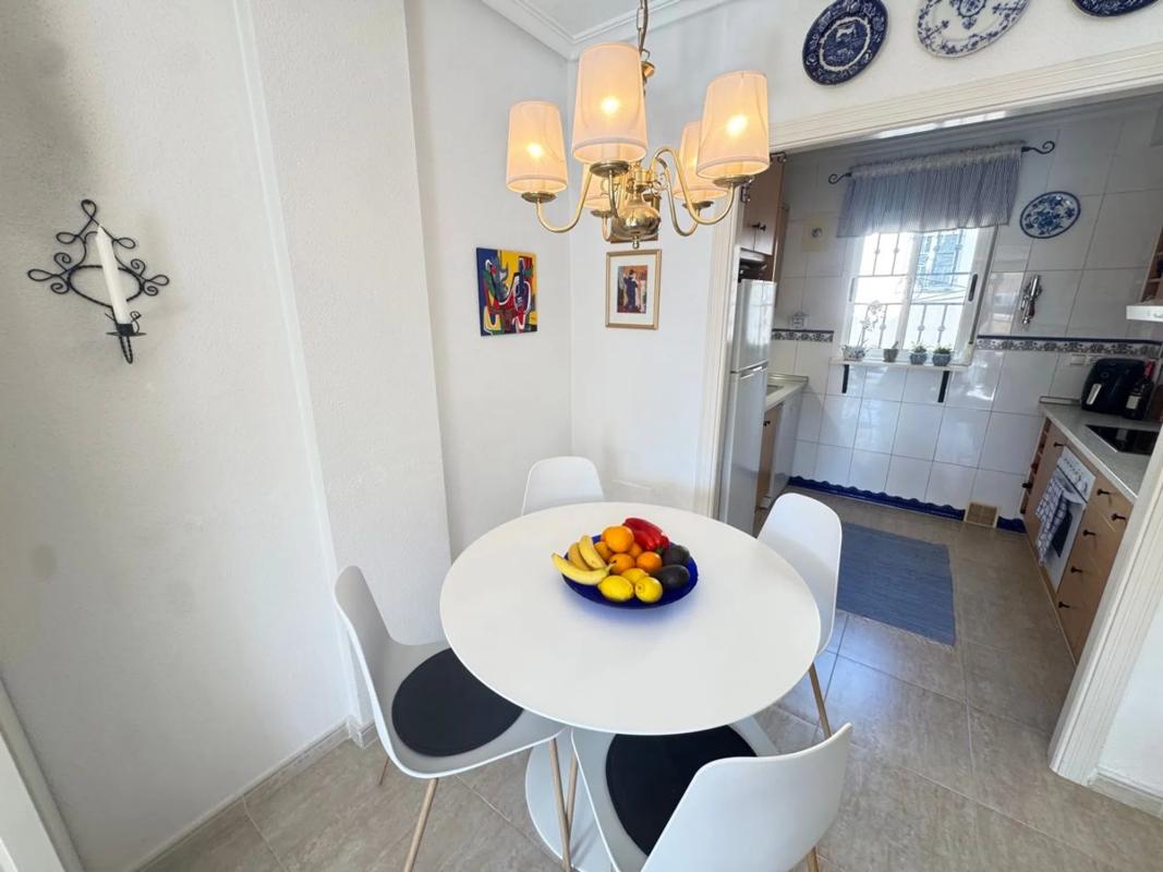 Venta de piso en Barrio Los Almendros-La Florida, Orihuela
photo 4