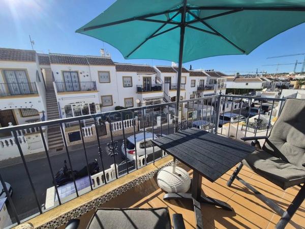 Ático en venta en  Barrio Los Almendros-La Florida, Orihuela photo 3