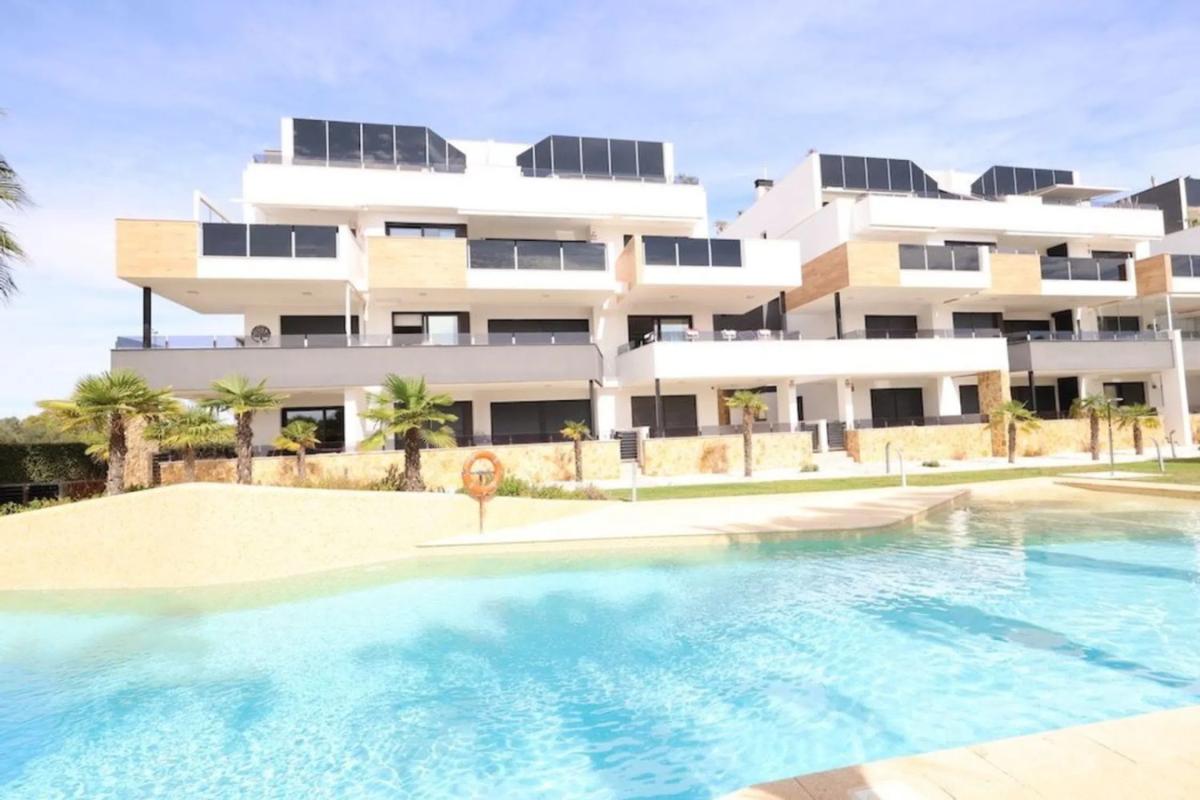 Venta de piso en Calle Lagos de Covadonga, 4, Orihuela
photo 4