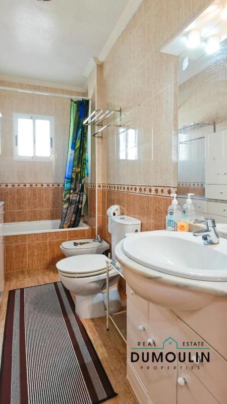 Venta de chalet independiente en Barrio Los Almendros-La Florida, Orihuela
photo 2
