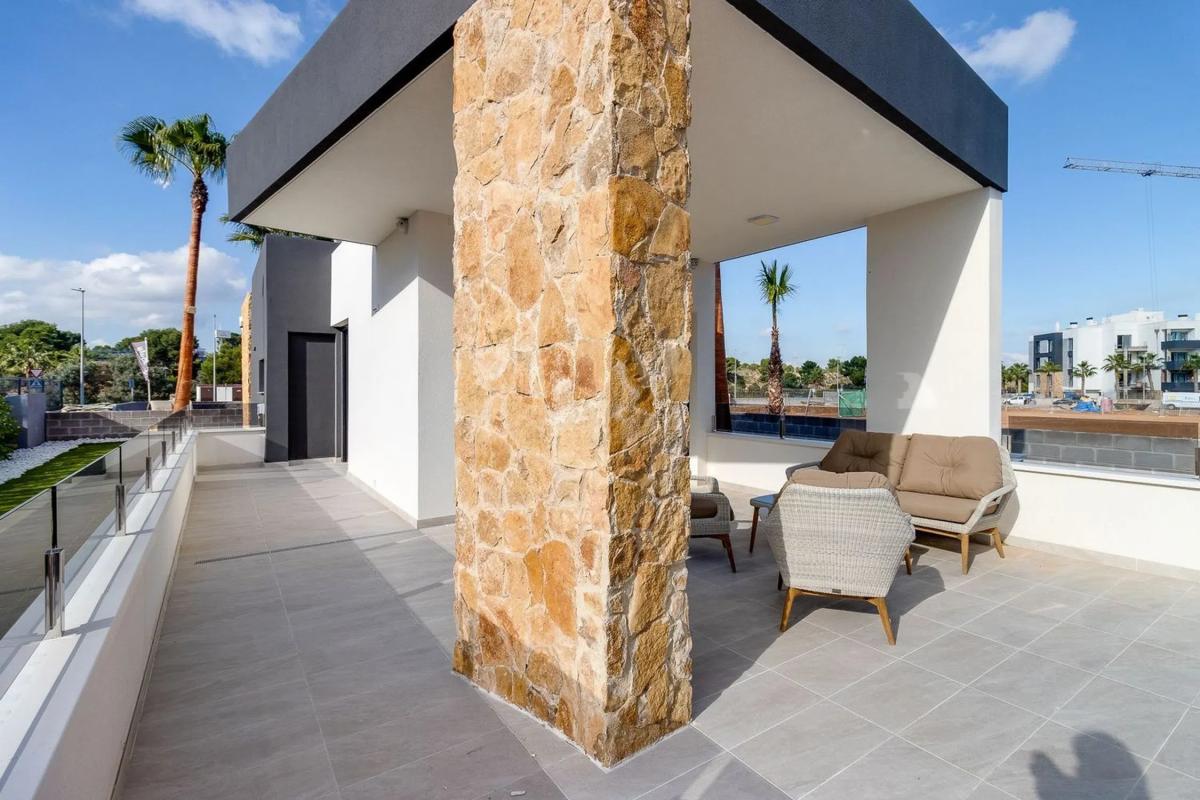 Продажа квартиры на Barrio Los Almendros-La Florida, Ориуэла
photo 2