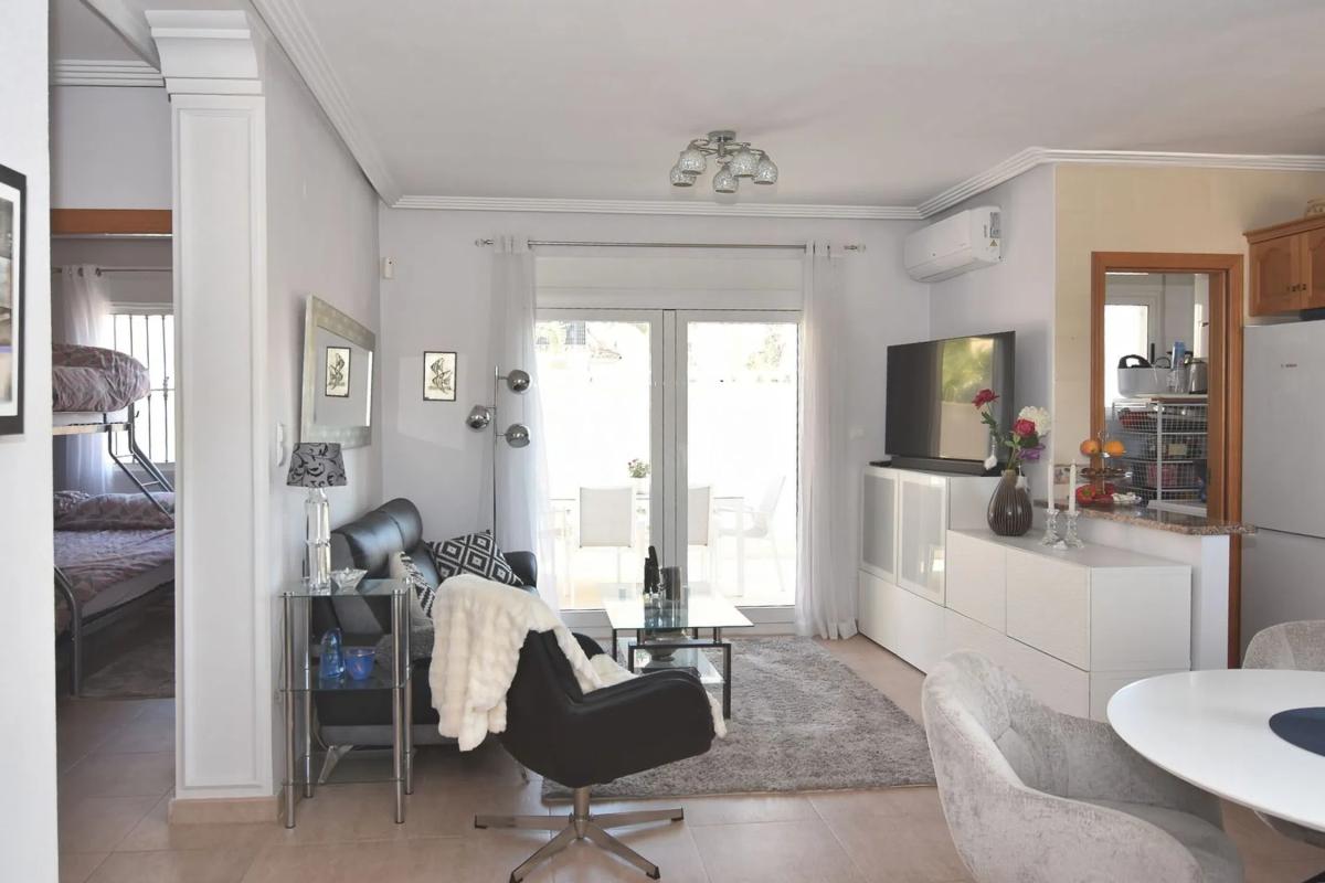 Продажа отдельного шале в Calle 35 la Florida, 3, Ориуэла photo 5