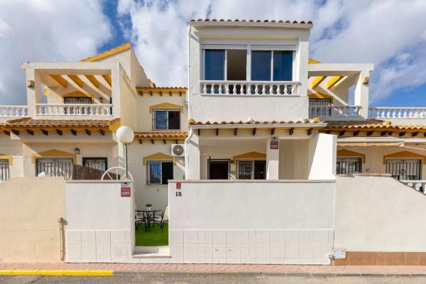 Duplex na sprzedaż w Barrio Los Balcones y los Altos, Orihuela photo 1
