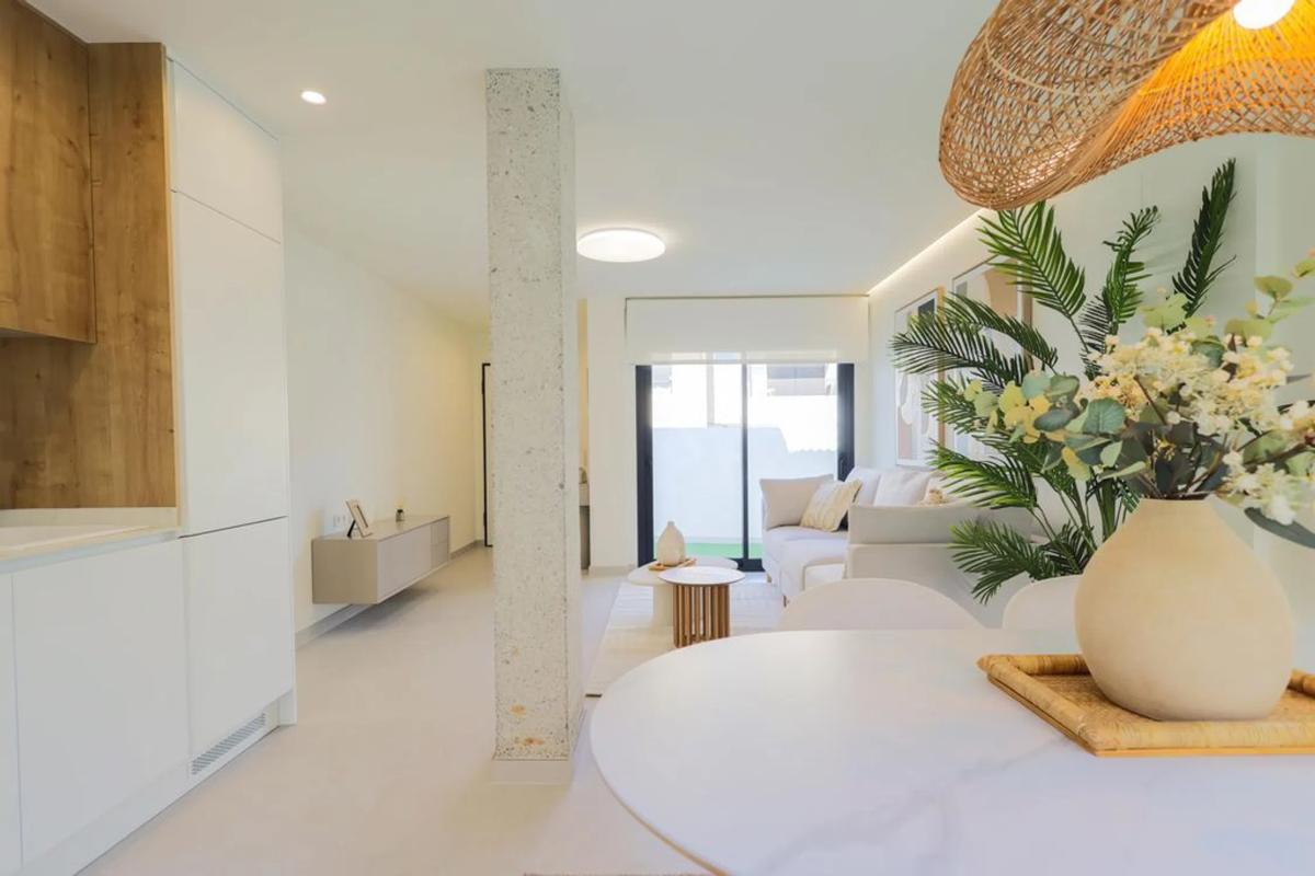 Продажа отдельного шале в  Barrio Villamartín-Las Filipinas, Ориуэла photo 5
