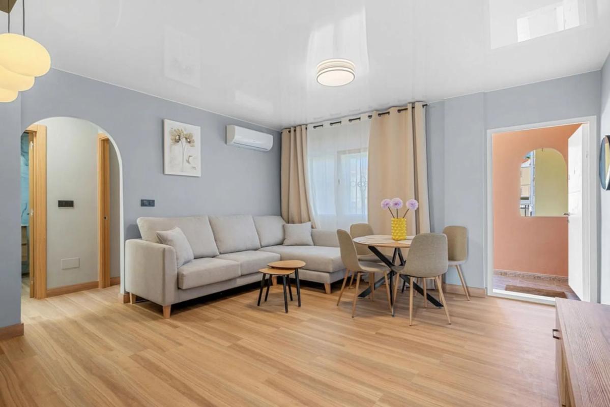 Venta de chalet independiente en Calle Carolinas, Orihuela
photo 3