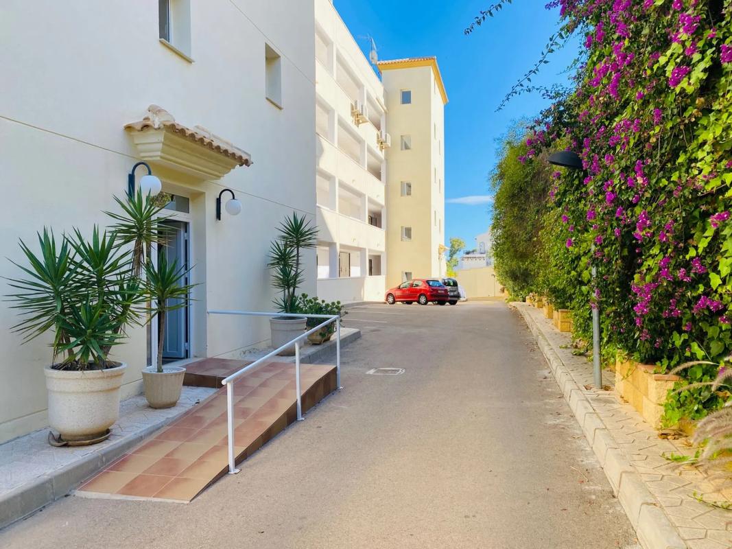 Venta de piso en Calle Hawai, 1, Orihuela
 photo 4