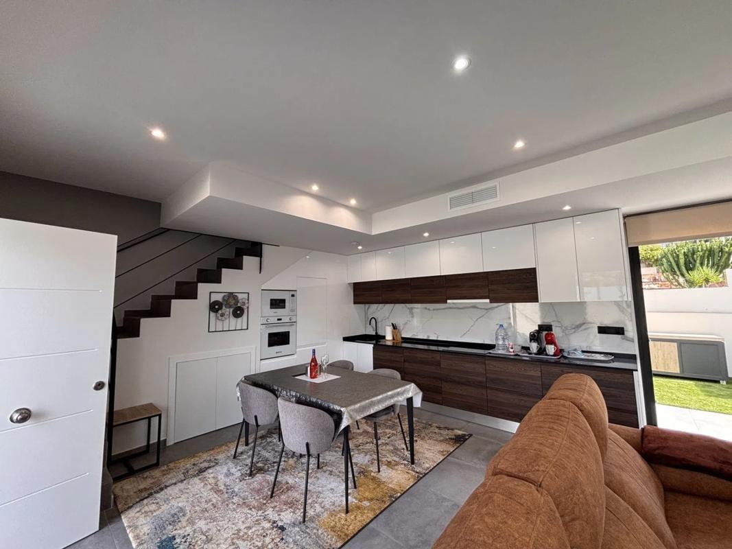 Properties for sale and rent in Spain photo 5