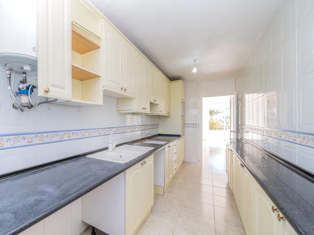 Venta de chalet adosado en  Barrio Villamartín-Las Filipinas , Orihuela photo 4