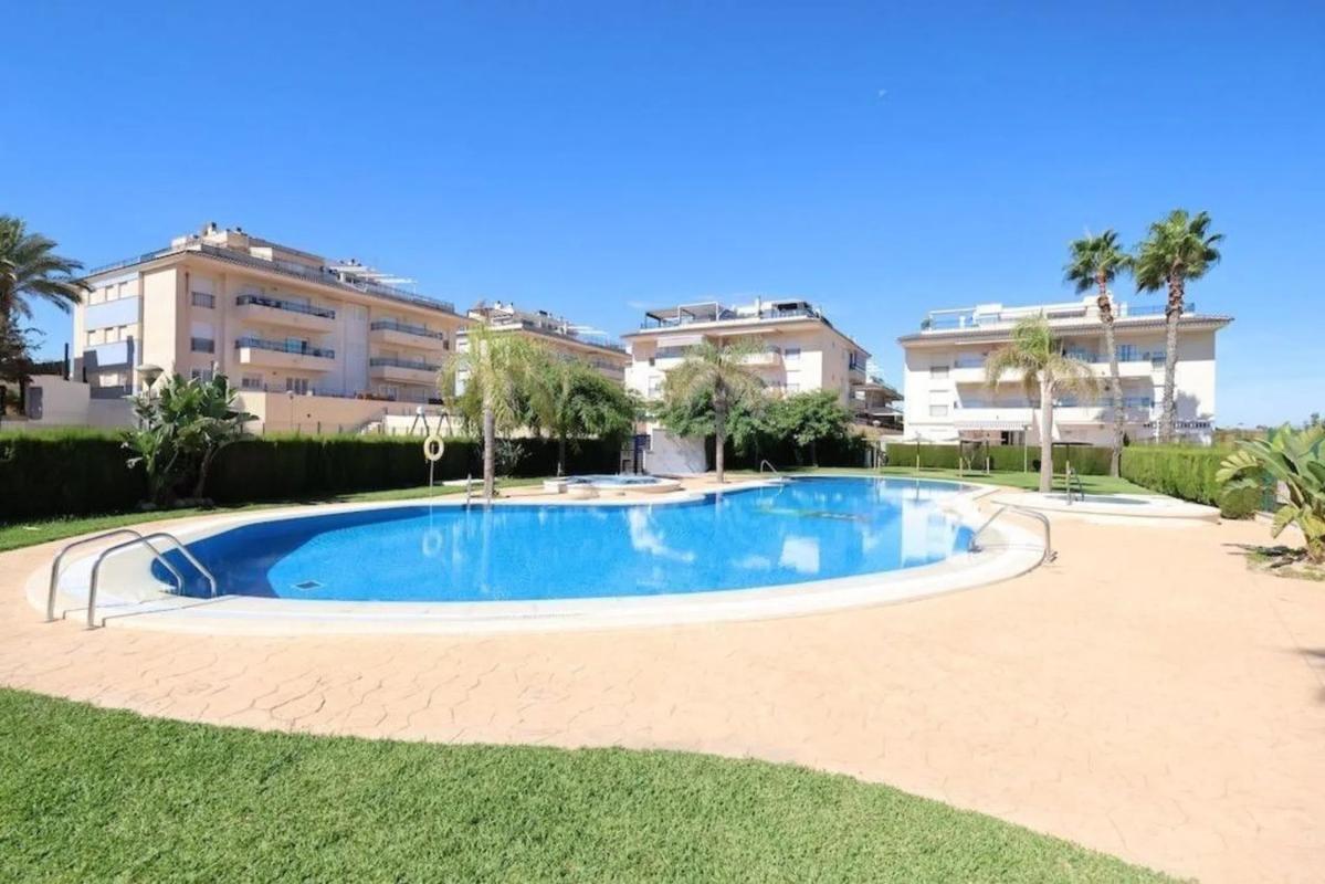 Venta de piso en Mil Palmeras, Pilar de la Horadada
photo 1