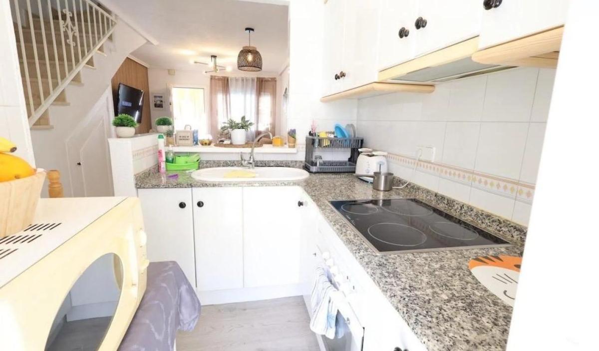 Sale of townhouse in Calle Cañada Real , Pilar de la Horadada photo 1