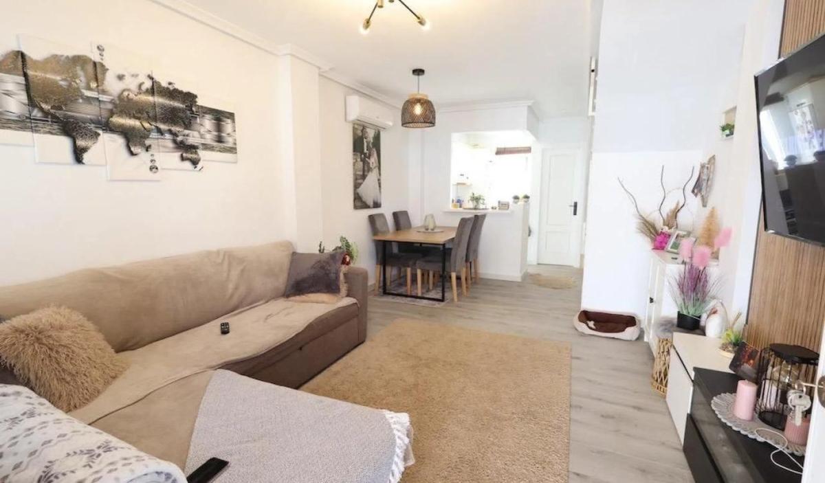 Sale of townhouse in Calle Cañada Real , Pilar de la Horadada photo 4