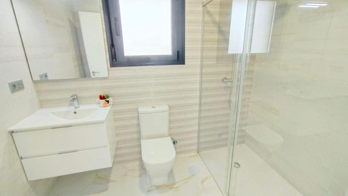Продажа отдельного шале в Calle Lentisco, Пилар де ла Орадада photo 1