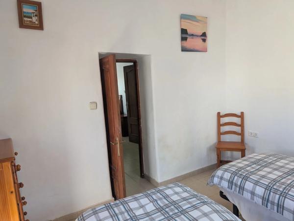 Independent chalet for sale in Diseminado Poligono 8, 4, Pilar de la Horadada
photo 1