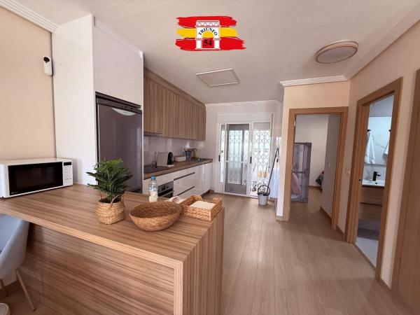 Independent chalet for sale in Avenida de Europa, Pilar de la Horadada
thumbnail 2