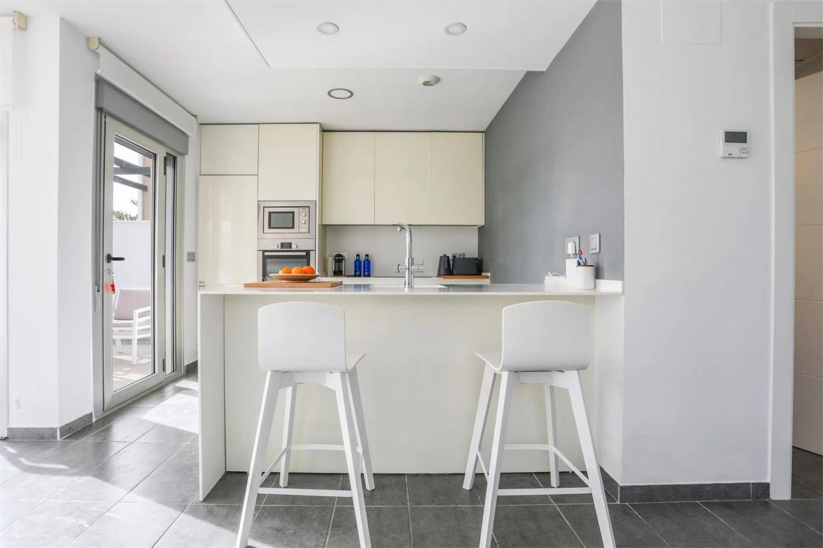 Sale of independent chalet in Calle Ancla, Pilar de la Horadada
photo 4