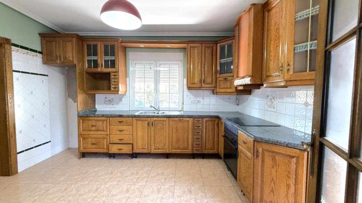 Sale of independent chalet in Zona Pueblo, Pilar de la Horadada
photo 4