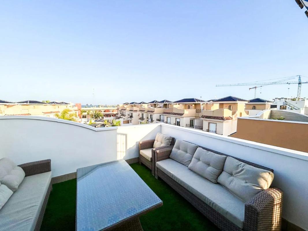Properties for sale and rent in Spain photo 3