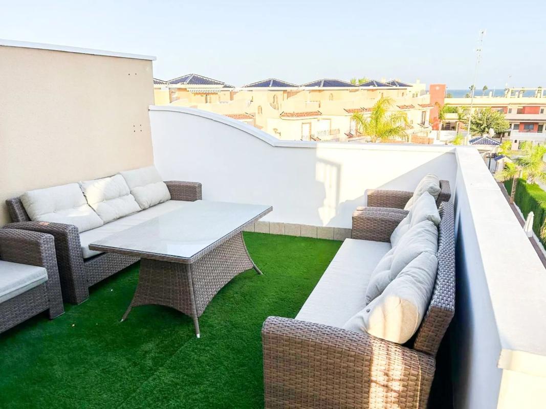 Properties for sale and rent in Spain photo 4