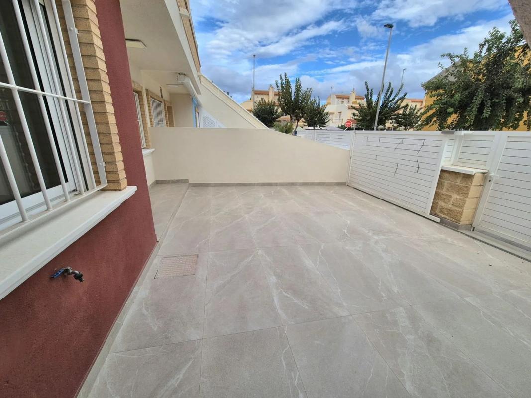 Sale of townhouse in El Mojón , Pilar de la Horadada photo 1