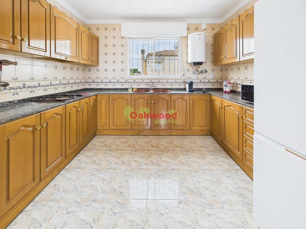 Sale of independent chalet in Calle Abedul, Pilar de la Horadada
photo 4