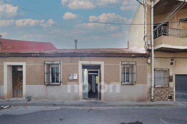 Chalet adosado en venta en Calle Gabriel Miró , Redovan photo 1