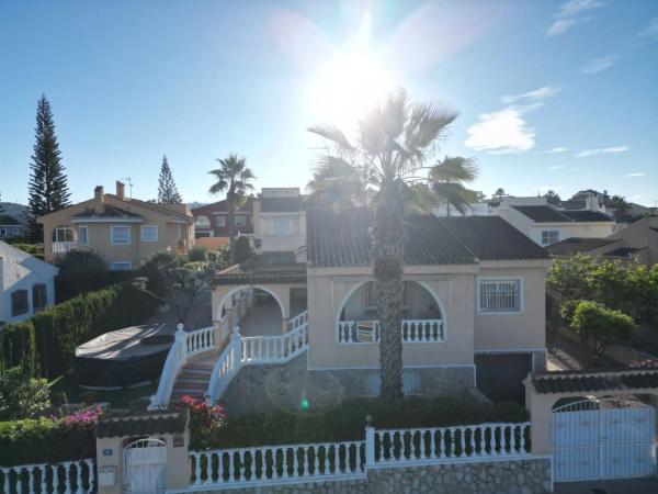 Chalet independiente en venta en Ciudad Quesada, Rojales
thumbnail 2