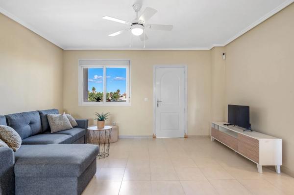 Квартира на продажу на  Avenida de Cadiz, 22, Рохалес photo 2