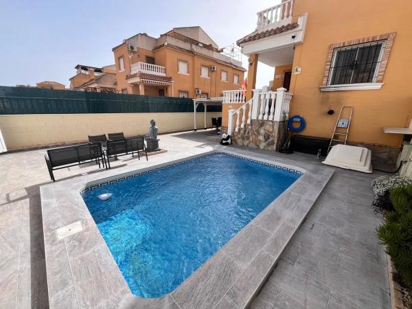 Chalet pareado thumbnail 1