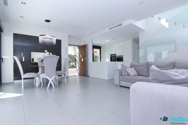 Chalet independiente en venta en Ciudad Quesada, Rojales
thumbnail 2