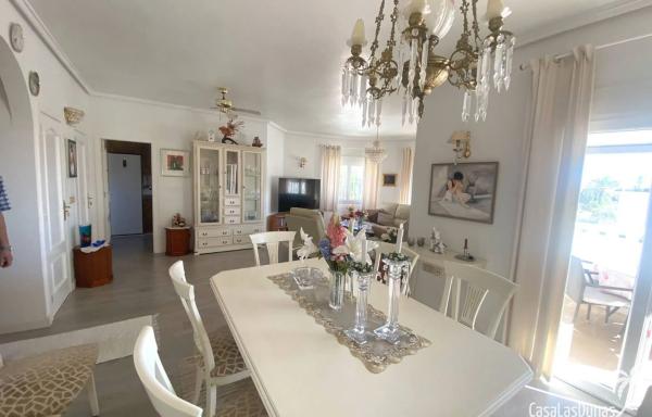 Chalet independiente en venta en Cuidad queasdad, Rojales
thumbnail 1