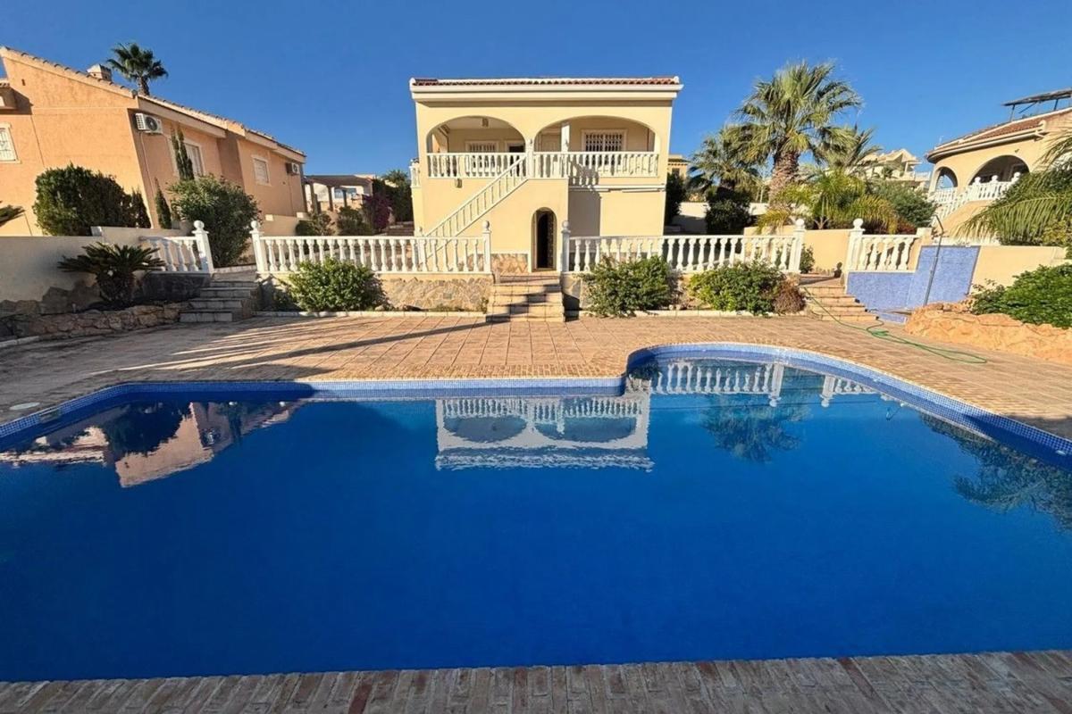 Продажа отдельного шале в Ciudad Quesada, Рохалес photo 4
