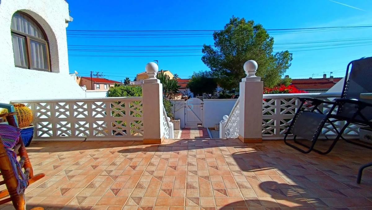 Продажа квартиры на Ciudad Quesada, Рохалес
 photo 3