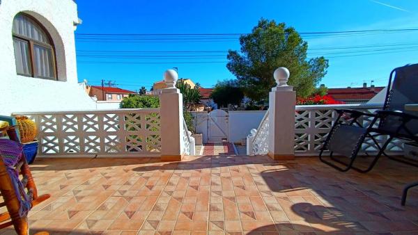 Квартира на продажу на  Ciudad Quesada, Рохалес photo 3