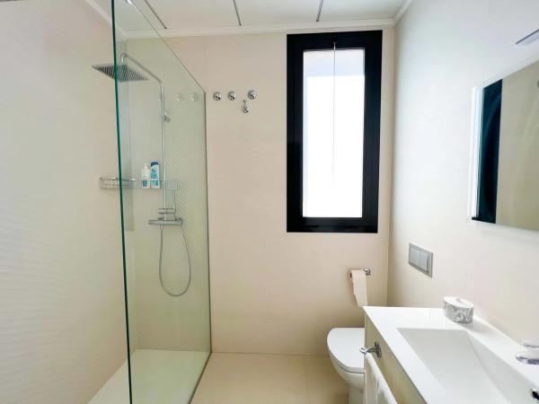 Chalet independiente en venta en Avenida Argentina, 22, Rojales
photo 1