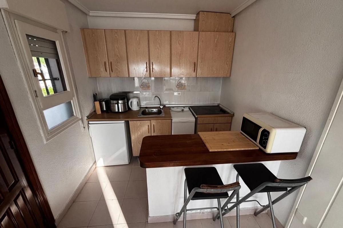 Продажа квартиры на Calle Sierra de Maria, Рохалес
photo 3
