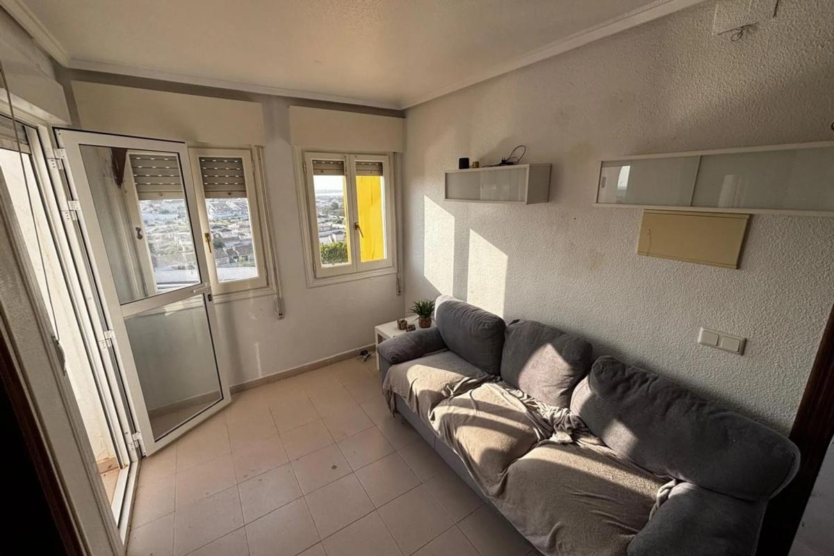 Продажа квартиры на Calle Sierra de Maria, Рохалес
photo 4