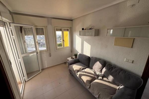 Квартира на продажу на  Calle Sierra de Maria, Рохалес photo 4
